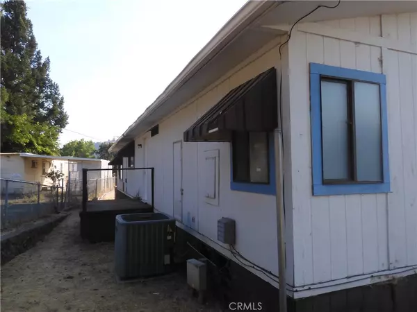 Clearlake Oaks, CA 95423,12980 Island DR