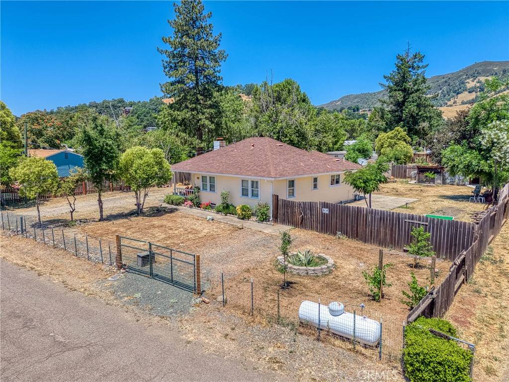 3440 Beach ST, Nice, CA 95464