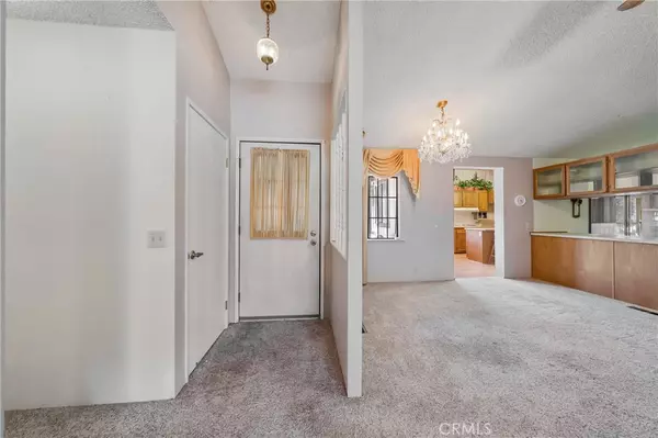 Clearlake Oaks, CA 95423,2972 Shasta RD