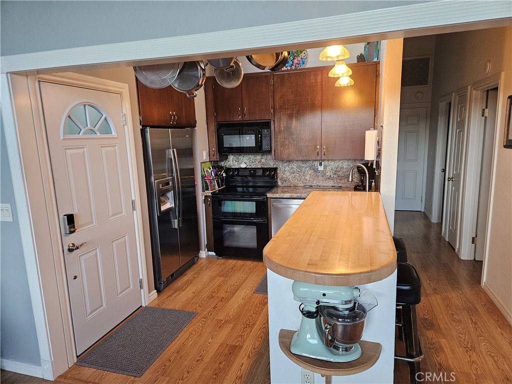 Lucerne, CA 95458,7784 Richard DR