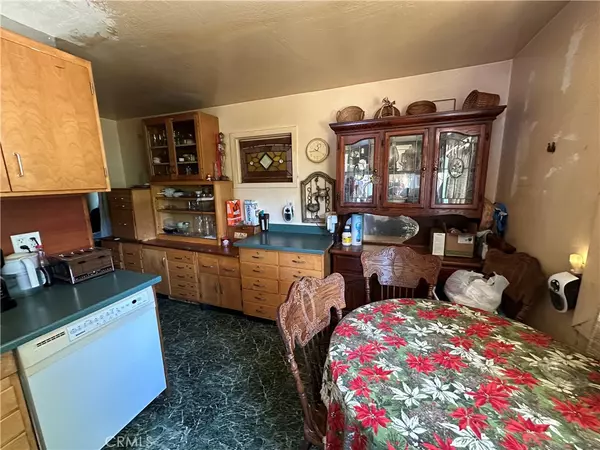 Clearlake Oaks, CA 95423,12939 3rd ST