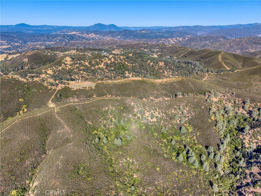 Clearlake Oaks, CA 95423,1034 Round Ball RD