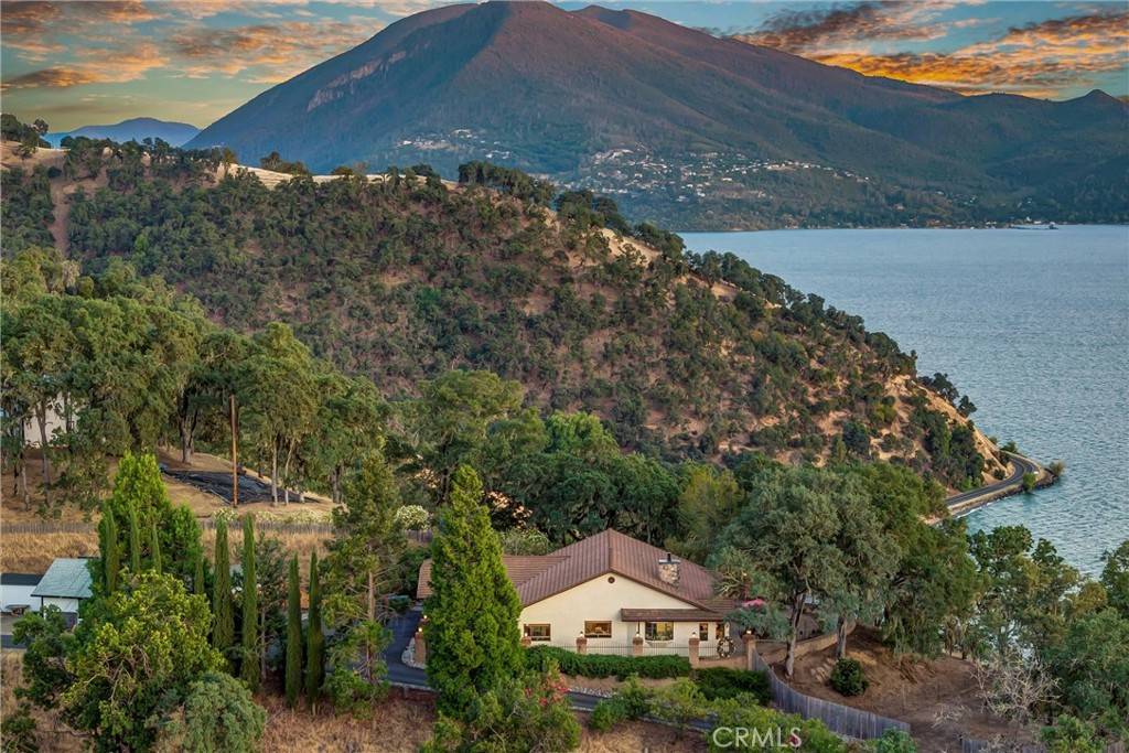 Lucerne, CA 95458,6949 Panoramic DR