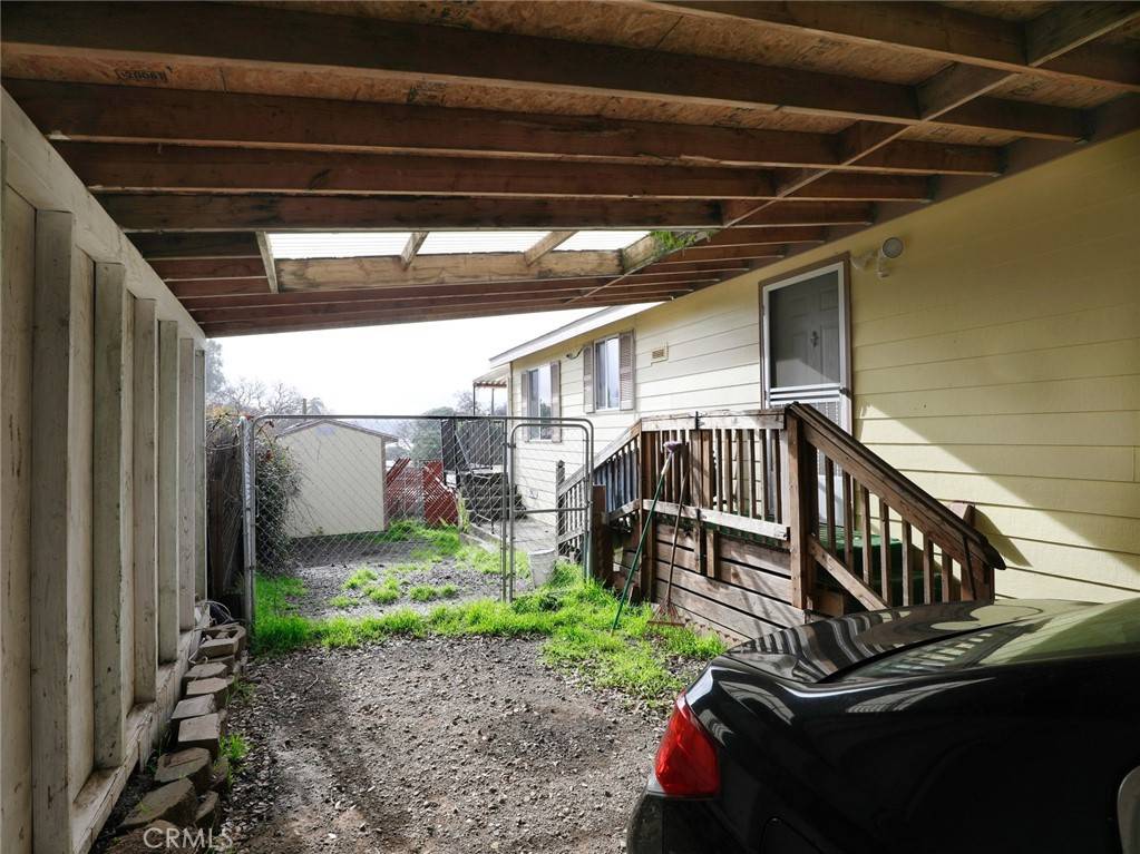 Clearlake Oaks, CA 95423,10015 Terry DR