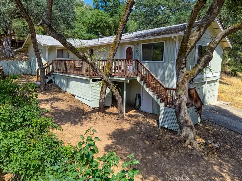 2976 Rancho Vista DR, Lucerne, CA 95458