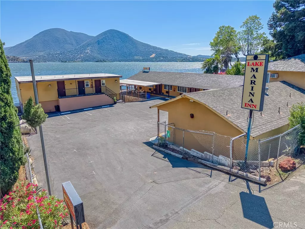 Clearlake Oaks, CA 95423,10215 E Highway 20