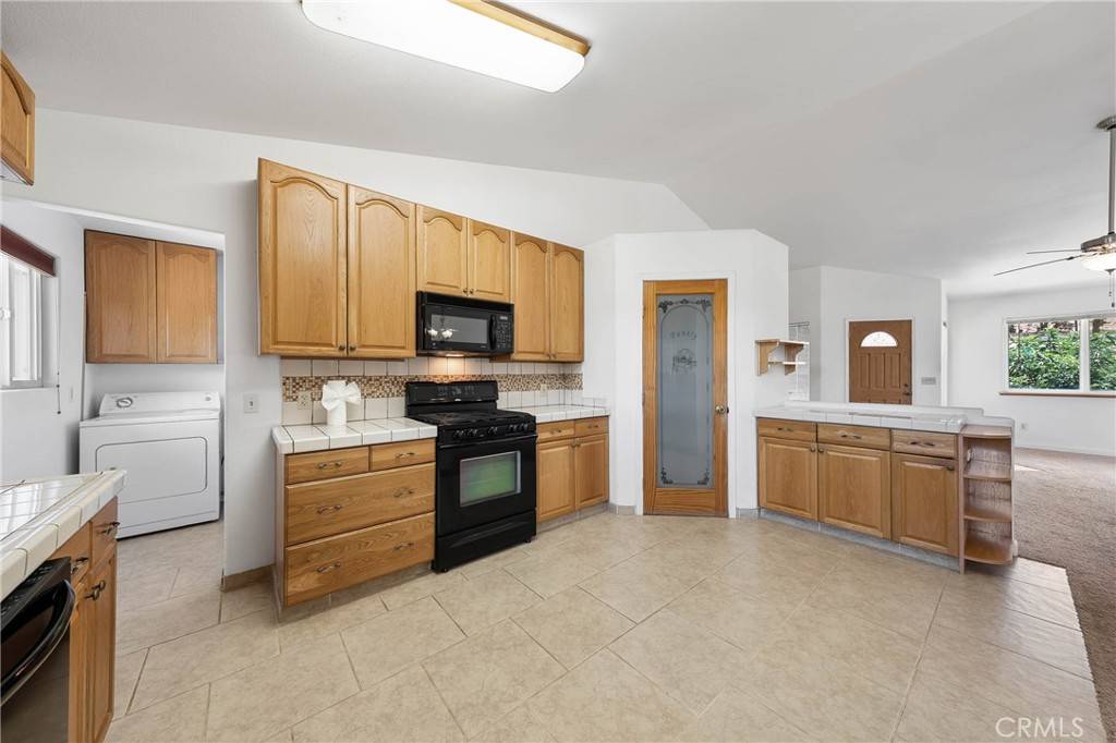 Clearlake, CA 95422,16374 18th AVE