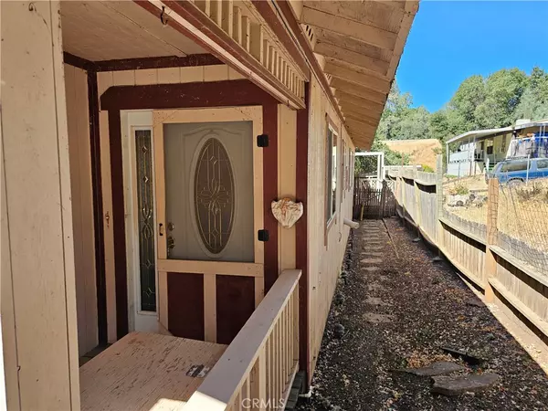 Clearlake, CA 95422,5532 Pine AVE