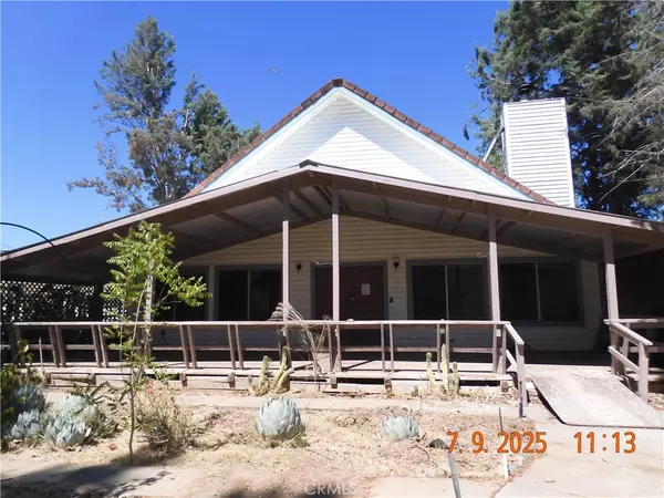 Clearlake Oaks, CA 95423,17216 Cedar WAY