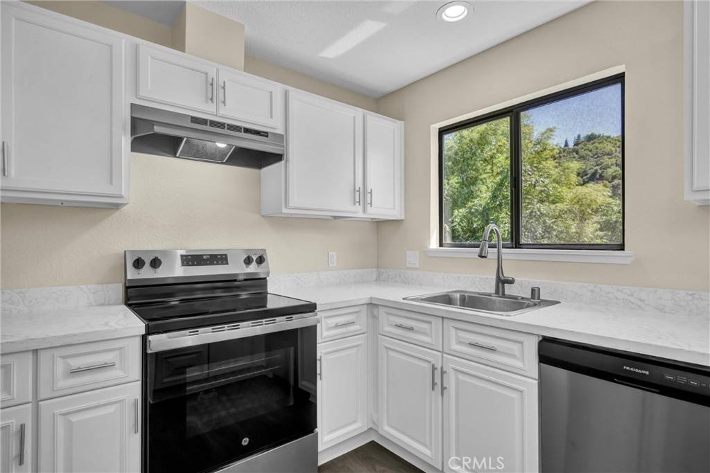Kelseyville, CA 95451,10305 Hok Has Ha LN