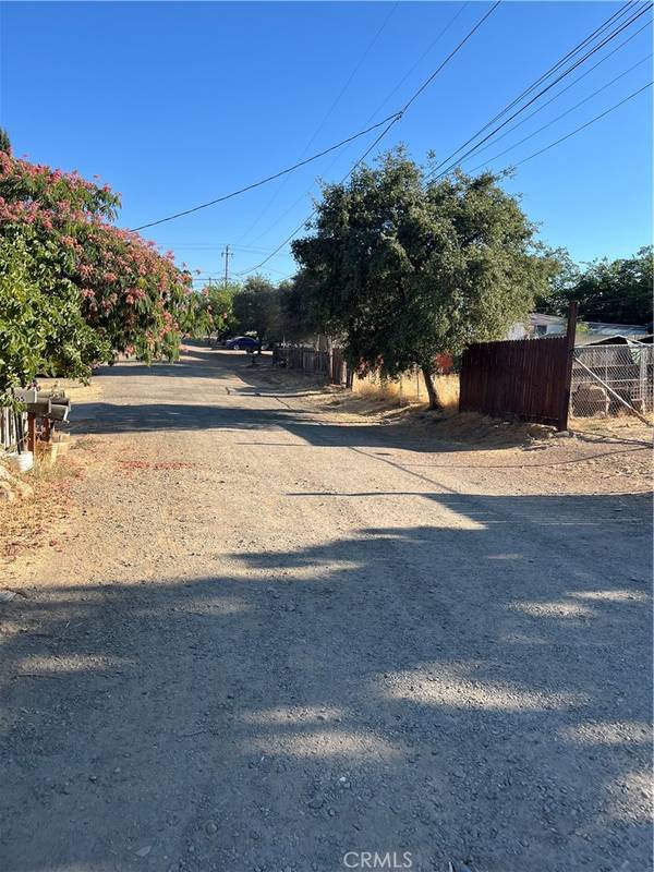 Clearlake, CA 95422,3955 Lenore AVE