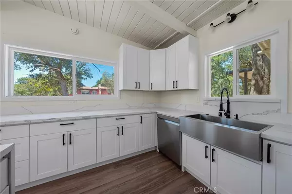 Clearlake, CA 95422,15688 37th AVE
