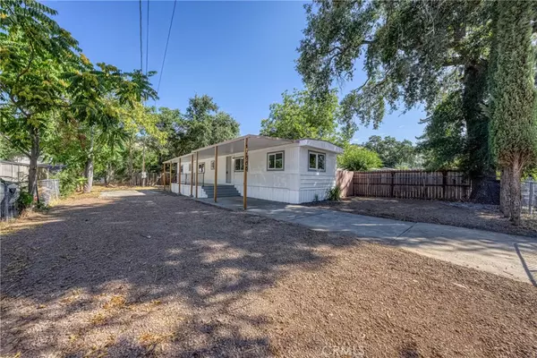 Clearlake Oaks, CA 95423,12888 4th ST
