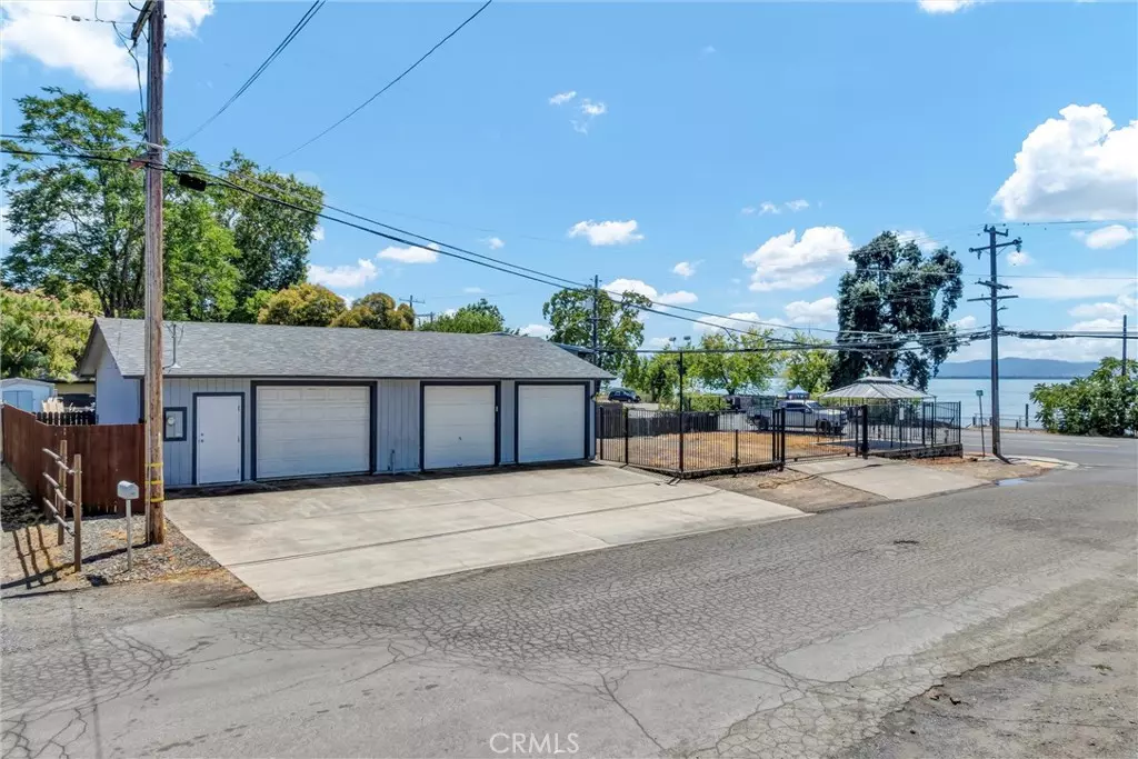 Lucerne, CA 95458,6320 E Highway 20