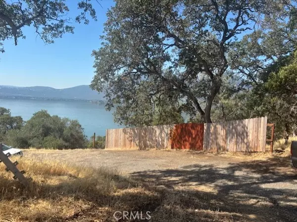 Clearlake, CA 95424,10877 Crestview DR