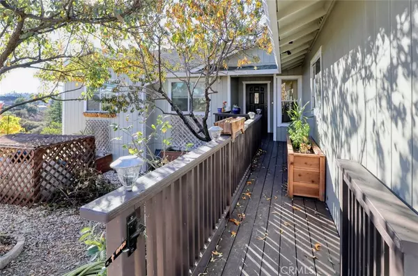 Kelseyville, CA 95451,9215 Fairway DR