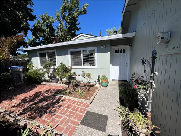 226 Via Del Lago, Lakeport, CA 95453