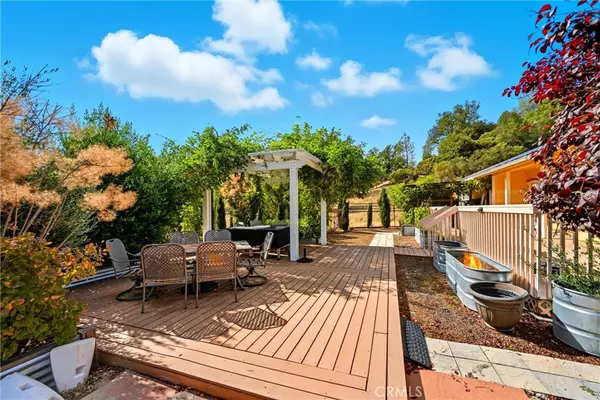 Cobb, CA 95426,6850 High Valley RD