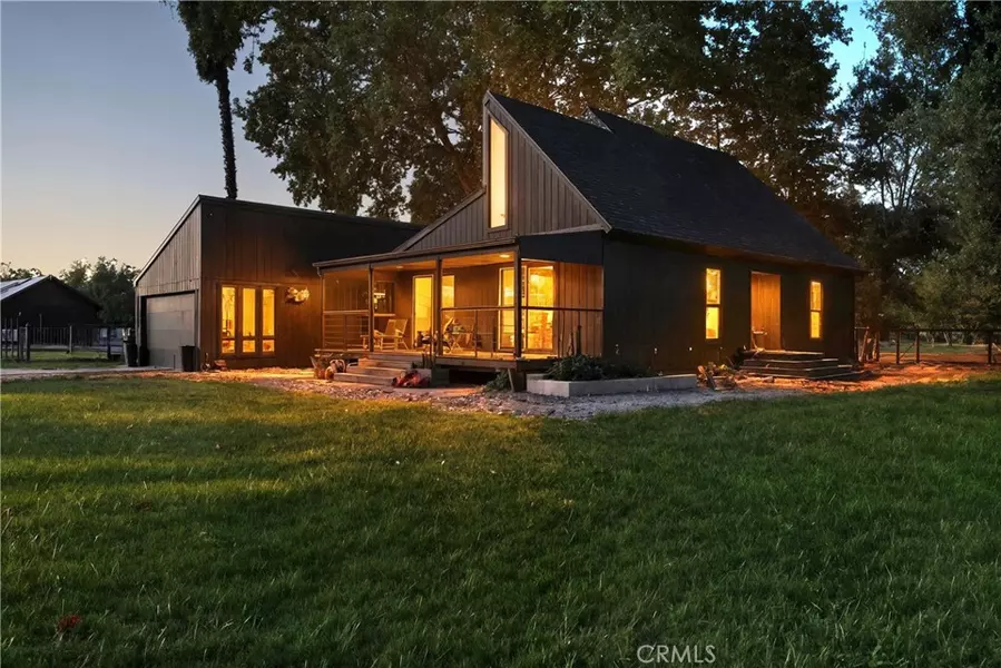 2427 Argonaut RD, Finley, CA 95453