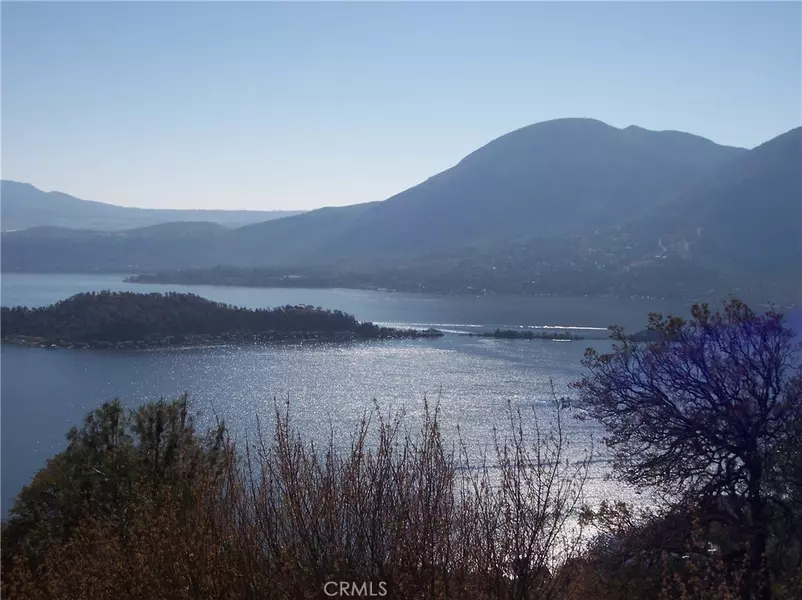 10490 Terrace, Clearlake Oaks, CA 95423