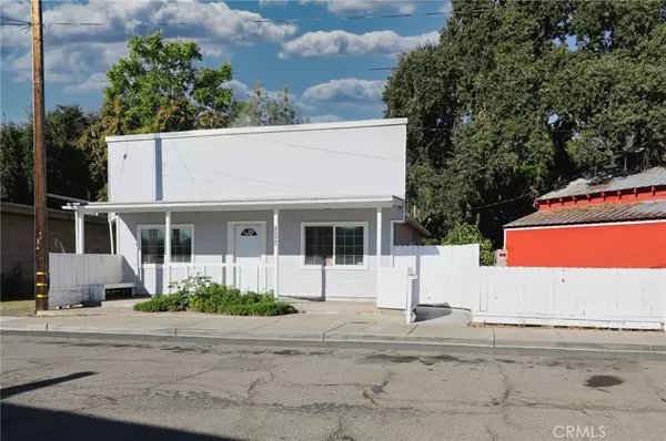 Clearlake Oaks, CA 95423,12594 Acorn ST