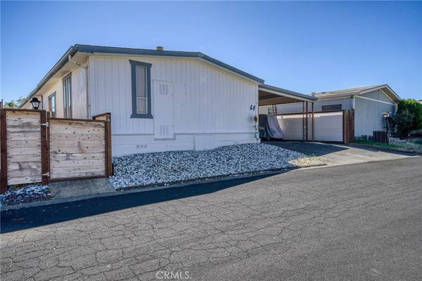 Lakeport, CA 95453,5830 Robin Hill Dr #64