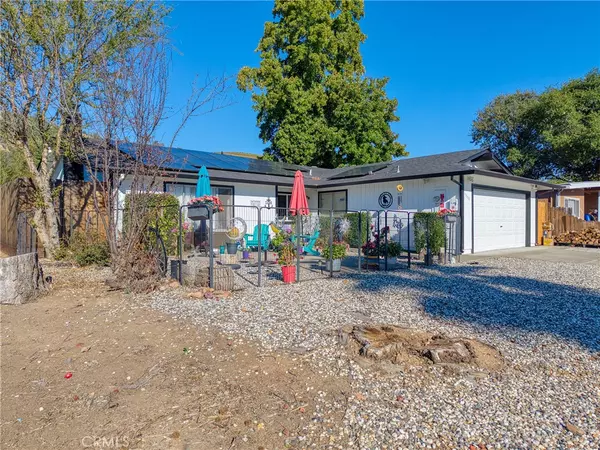 Clearlake Oaks, CA 95423,13398 Marina Village