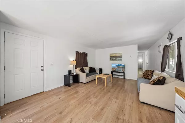 Clearlake Oaks, CA 95423,11180 E Highway 20