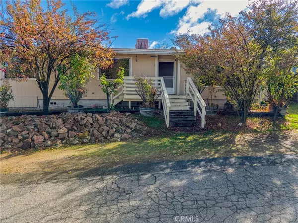 Clearlake, CA 95422,15206 Taft