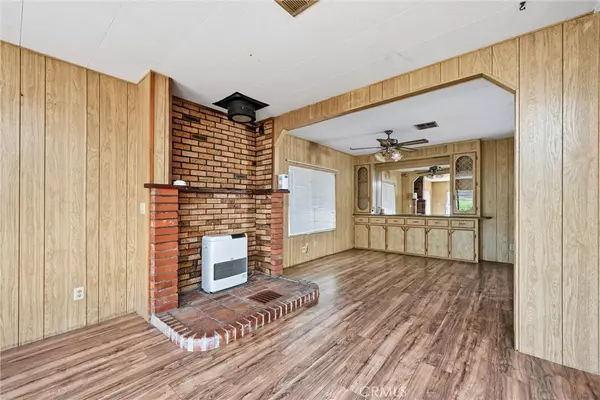 Clearlake Oaks, CA 95423,145 Butler