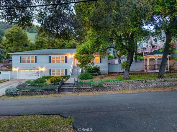 Kelseyville, CA 95451,2717 Buckingham DR