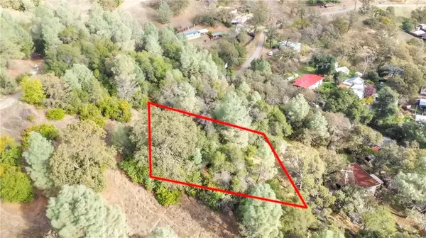 Clearlake Oaks, CA 95423,12636 Lakeview