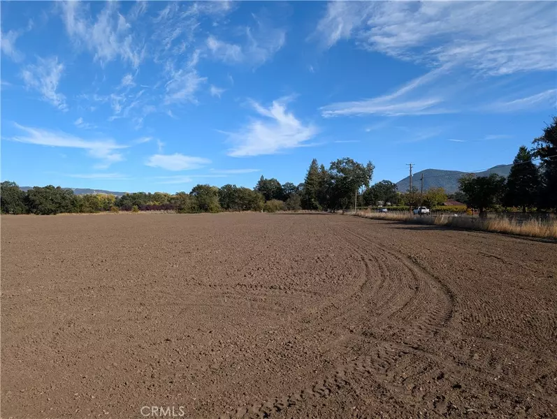2430 Soda Bay, Lakeport, CA 95453