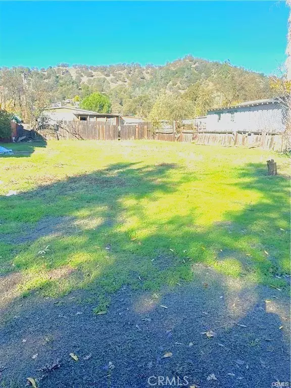 12860 4th St, Clearlake Oaks, CA 95423