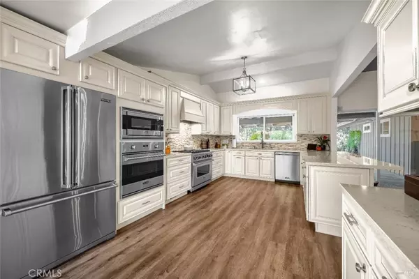 Ukiah, CA 95482,441 Vichy Hills DR