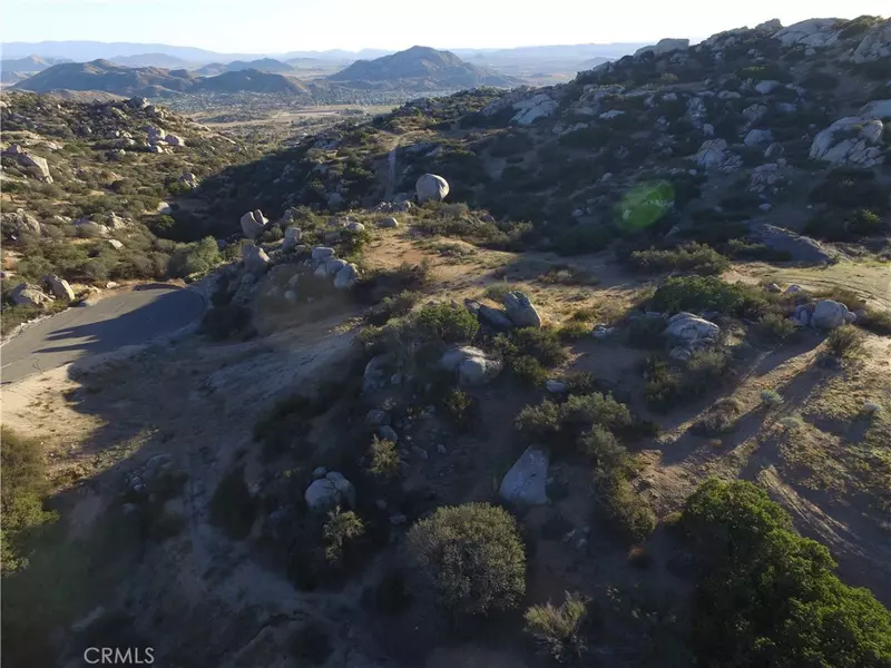 23675 Via Benito, Homeland, CA 92548