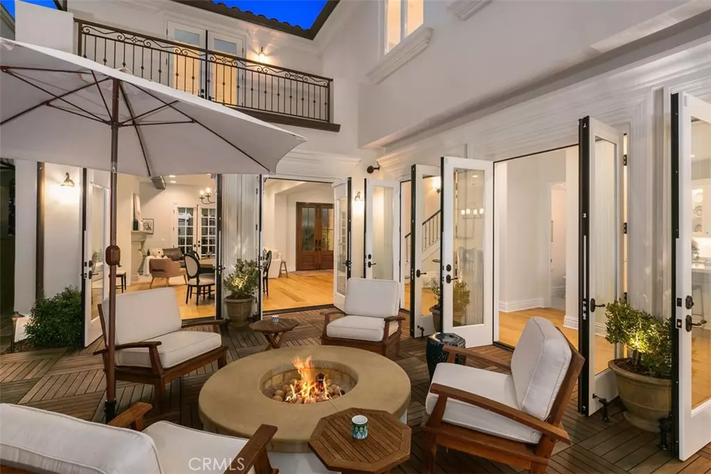 Newport Beach, CA 92663,518 Santa Ana AVE