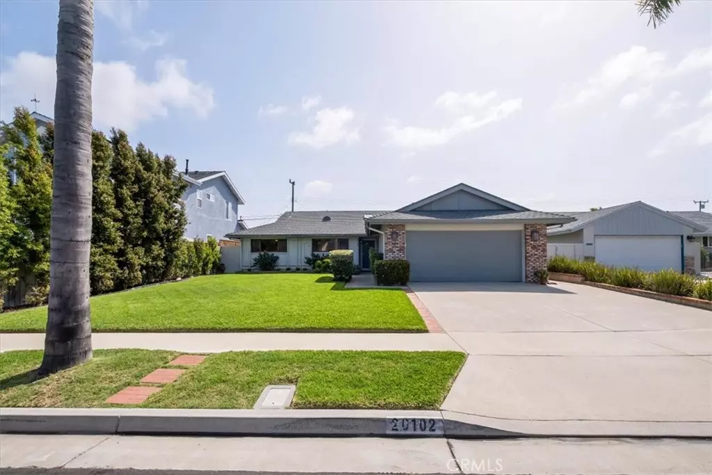 Huntington Beach, CA 92646,20102 Moontide CIR