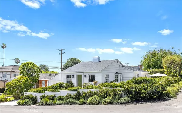 390 Mountain RD, Laguna Beach, CA 92651