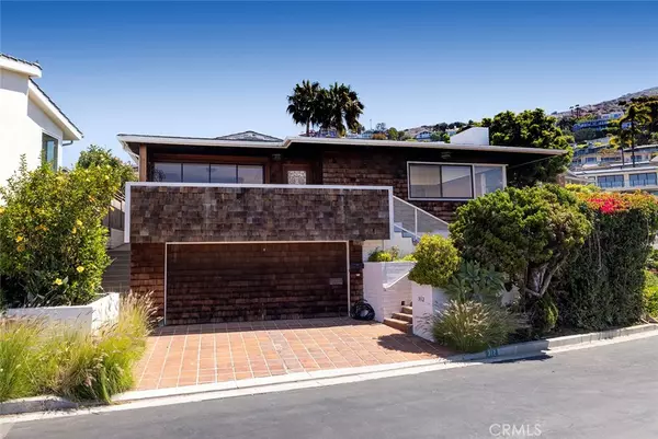 Laguna Beach, CA 92651,312 Emerald Bay