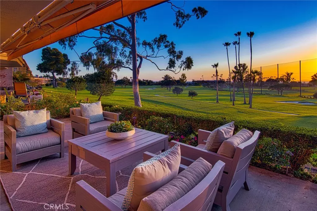 Newport Beach, CA 92660,1013 Granville DR
