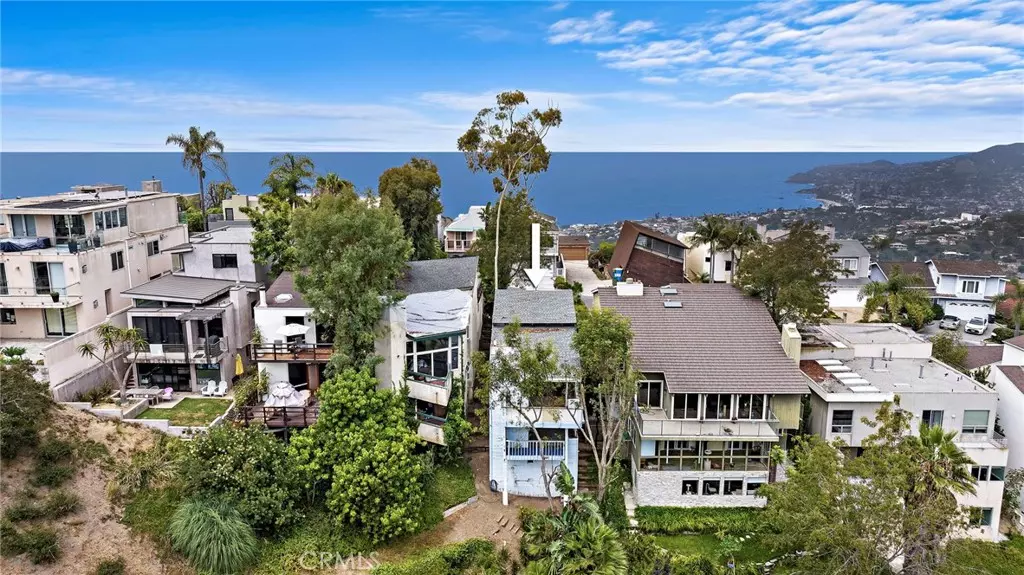 1330 La Mirada ST, Laguna Beach, CA 92651