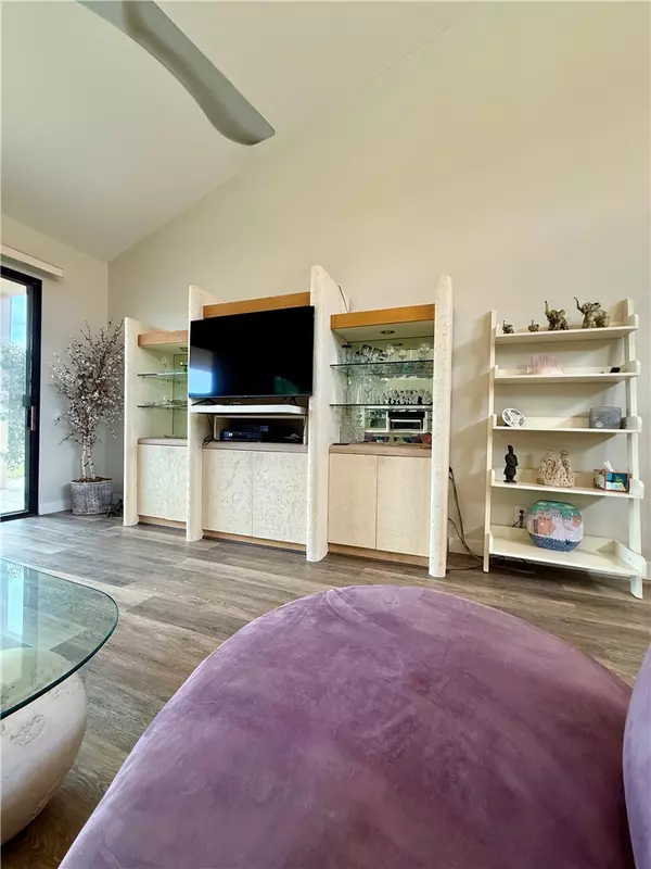 Palm Desert, CA 92211,38613 Wisteria DR