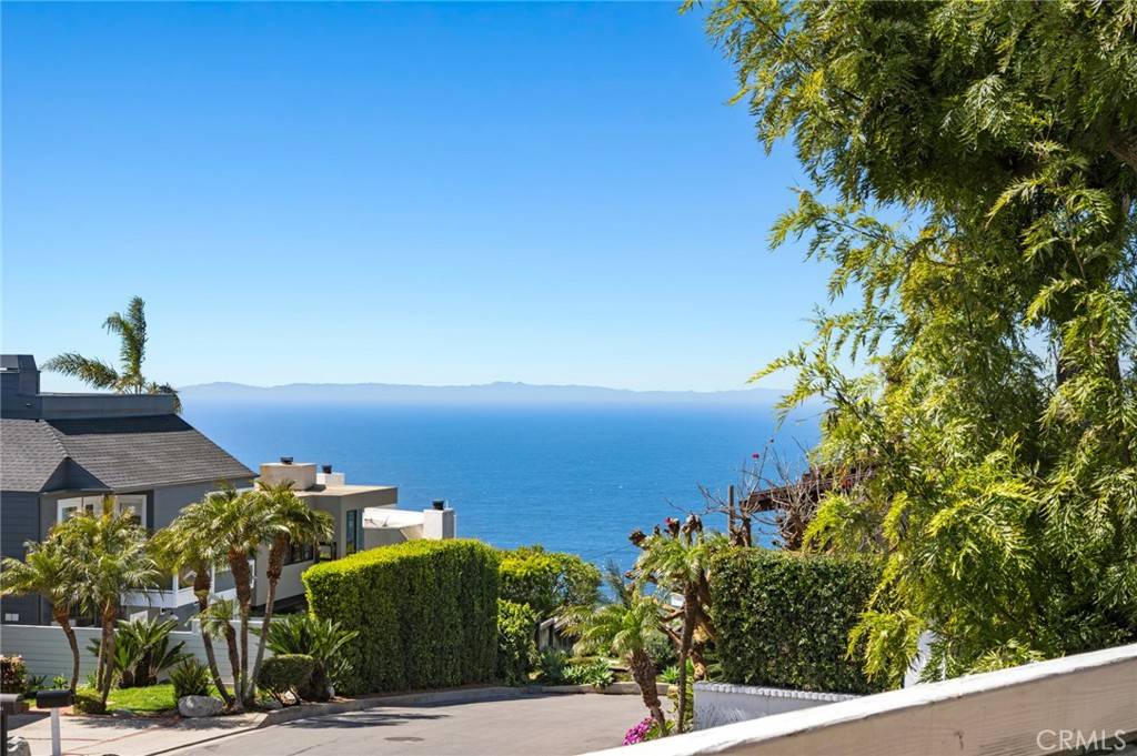 Laguna Beach, CA 92651,2559 Bonita