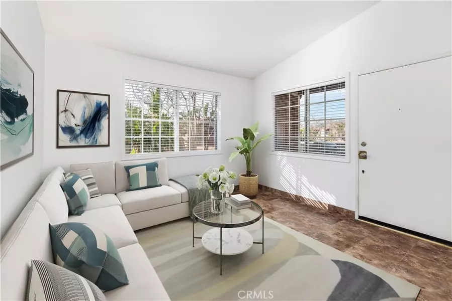 126 Flor De Sol #69, Rancho Santa Margarita, CA 92688