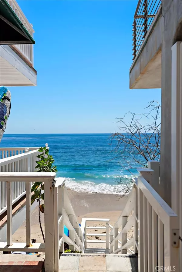 Laguna Beach, CA 92651,1051 Gaviota DR
