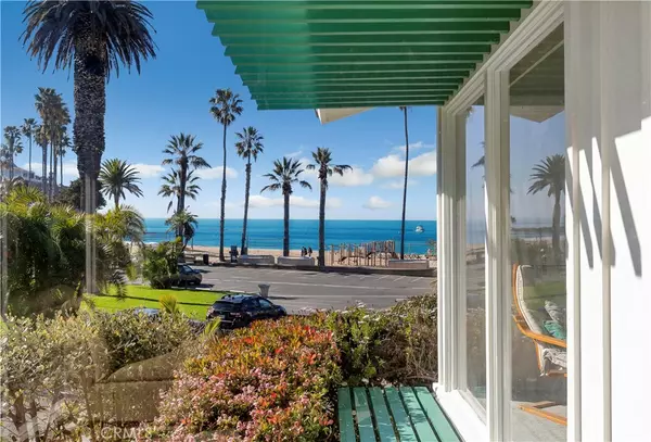 Laguna Beach, CA 92651,74 Emerald Bay