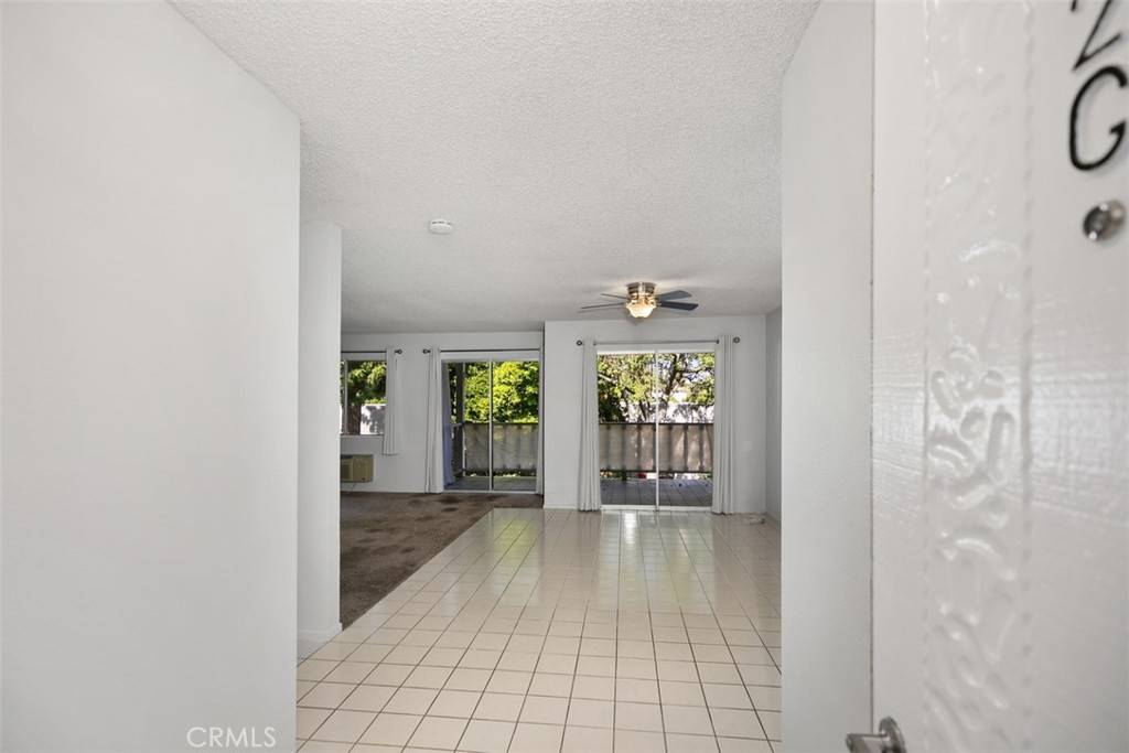 Laguna Woods, CA 92637,2405 Via Mariposa W #2G