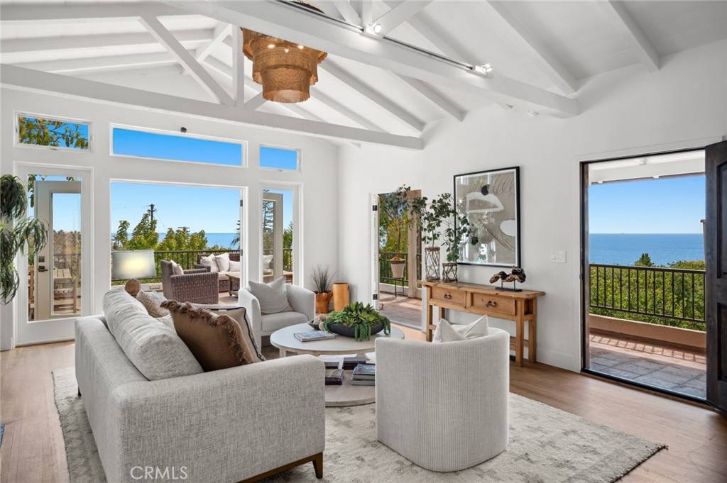 Laguna Beach, CA 92651,31402 Ocean view