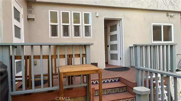 Laguna Beach, CA 92651,697 Cliff DR
